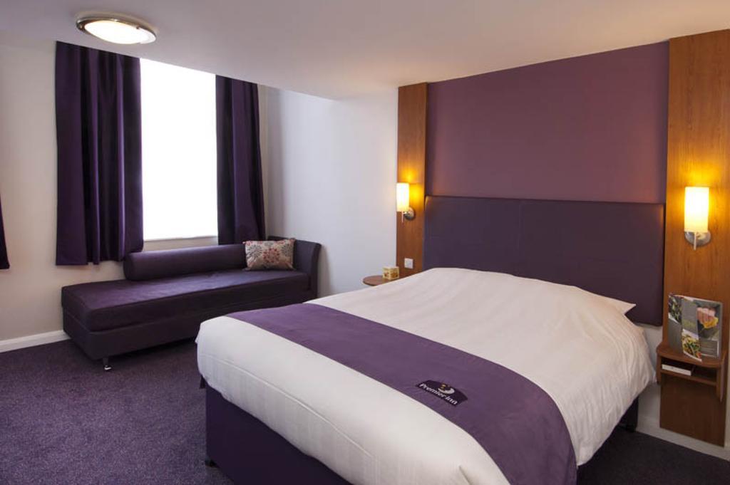 Premier Inn Norwich Nelson City Centre Exterior foto