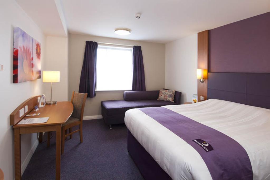 Premier Inn Norwich Nelson City Centre Exterior foto
