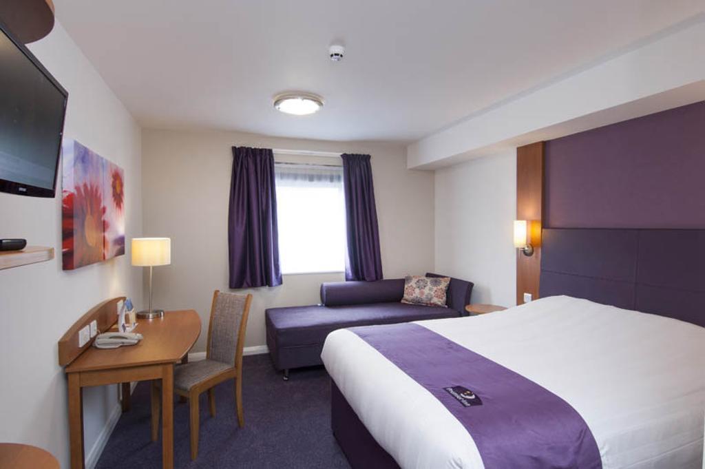 Premier Inn Norwich Nelson City Centre Exterior foto