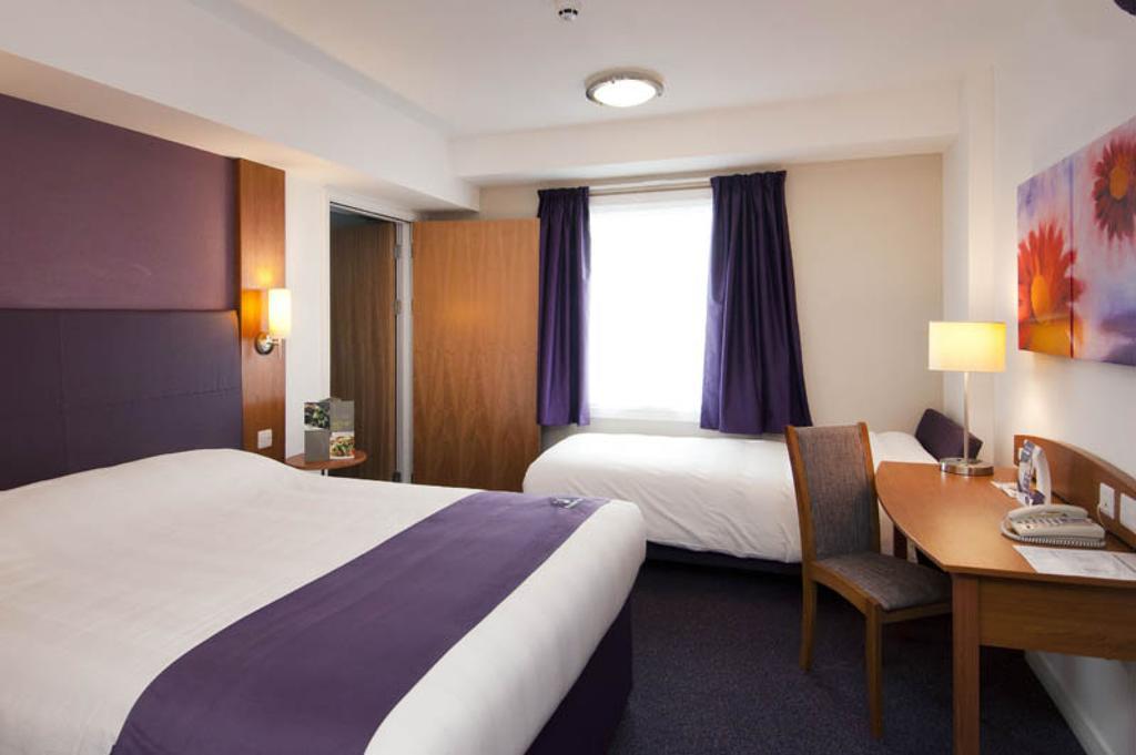 Premier Inn Norwich Nelson City Centre Exterior foto